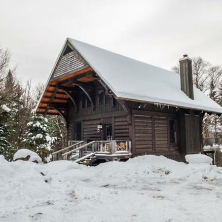 Chic Log Chalet With Hot Tub - Mont-Tremblant North Side By Reserver.Ca Lac-Superieur Exterior foto