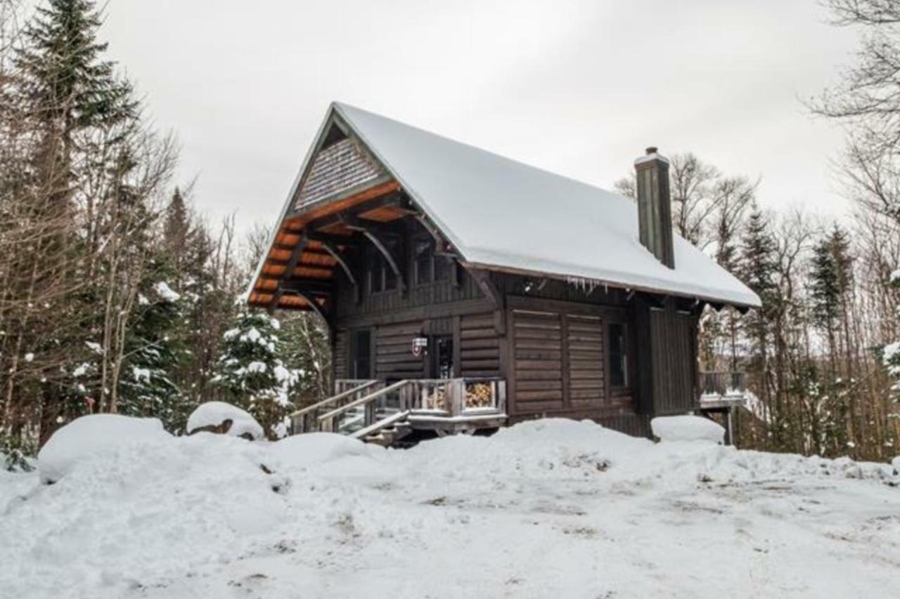 Chic Log Chalet With Hot Tub - Mont-Tremblant North Side By Reserver.Ca Lac-Superieur Exterior foto