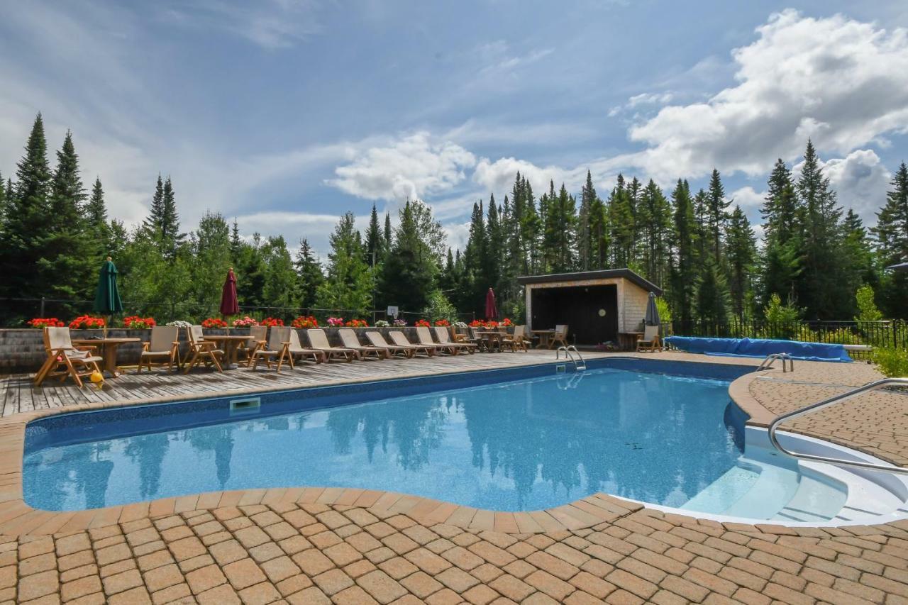 Chic Log Chalet With Hot Tub - Mont-Tremblant North Side By Reserver.Ca Lac-Superieur Exterior foto